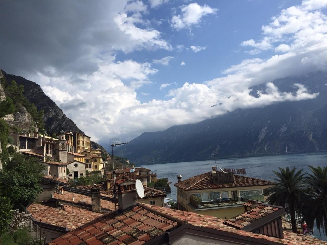 Albergo Ristorante Montebaldo ليمونِ سول غاردا الغرفة الصورة