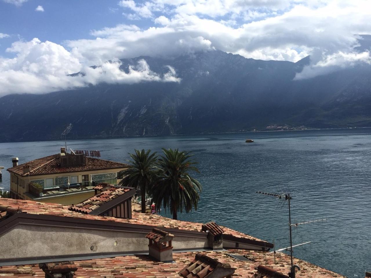 Albergo Ristorante Montebaldo ليمونِ سول غاردا الغرفة الصورة