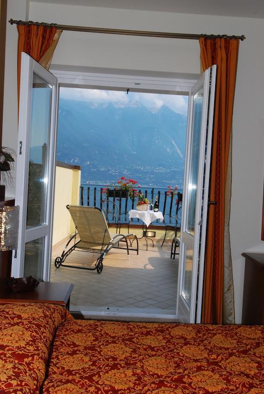 Albergo Ristorante Montebaldo ليمونِ سول غاردا المظهر الخارجي الصورة